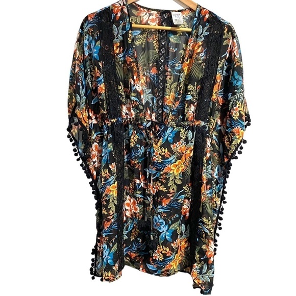 Floral coverup OS tassel Pom Pom 100% polyester time & tru tropical swimwear‎ - Picture 1 of 2